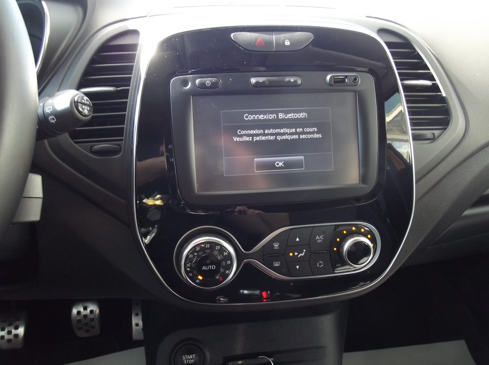 Renault CAPTUR 1.2 TCE 120 CV ENERGY INTENS BVM6 - photo 6