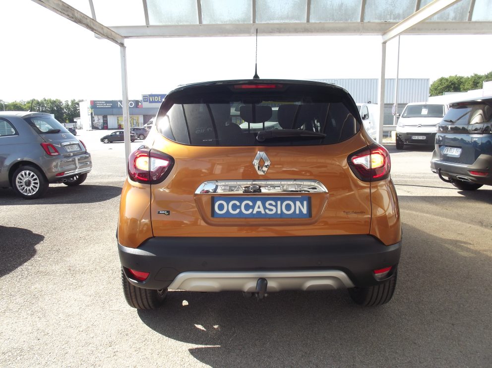 Renault CAPTUR 1.2 TCE 120 CV ENERGY INTENS BVM6 - photo 11