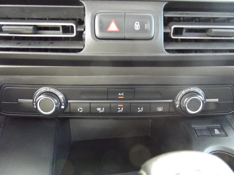 Peugeot RIFTER 1.5 BHDI 100 CV ALLURE BVM - photo 8