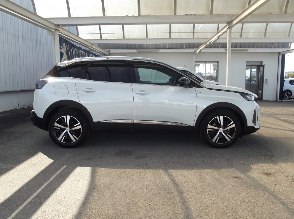 Peugeot 3008 BLUEHDI 130 CV GT EAT8 - photo 3