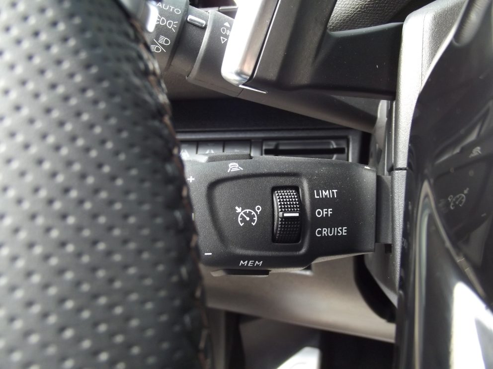Peugeot 3008 BLUEHDI 130 CV GT EAT8 - photo 11