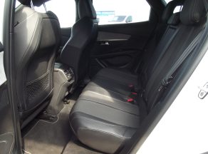Peugeot 3008 BLUEHDI 130 CV GT EAT8 - photo 14
