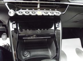Peugeot 208 BHDI 100 CV ALLURE BVM - photo 10