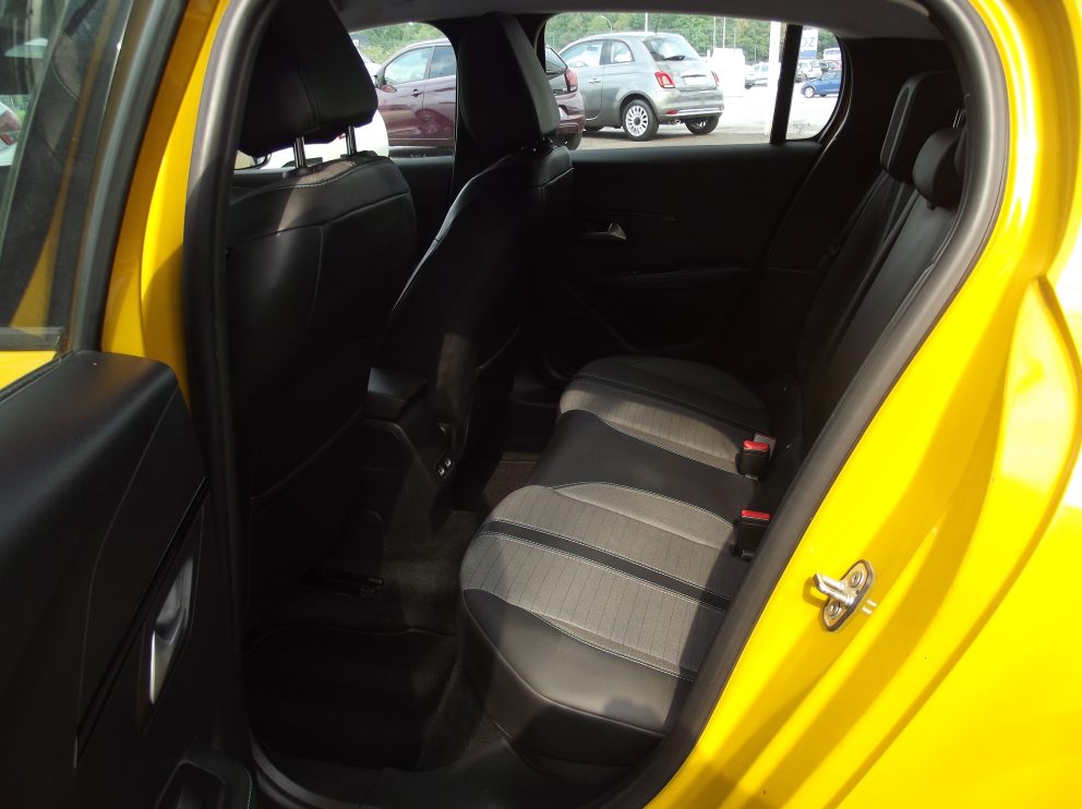 Peugeot 208 BHDI 100 CV ALLURE BVM - photo 11