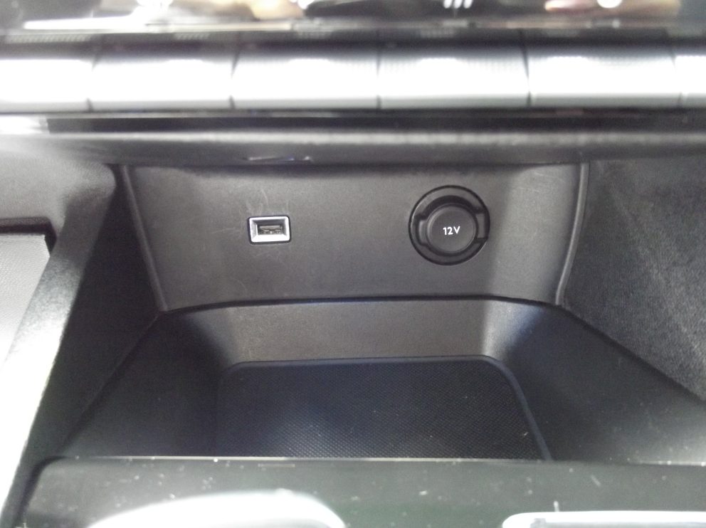 Peugeot 3008 BHDI 130 CV ALLURE PACK BVA - photo 11