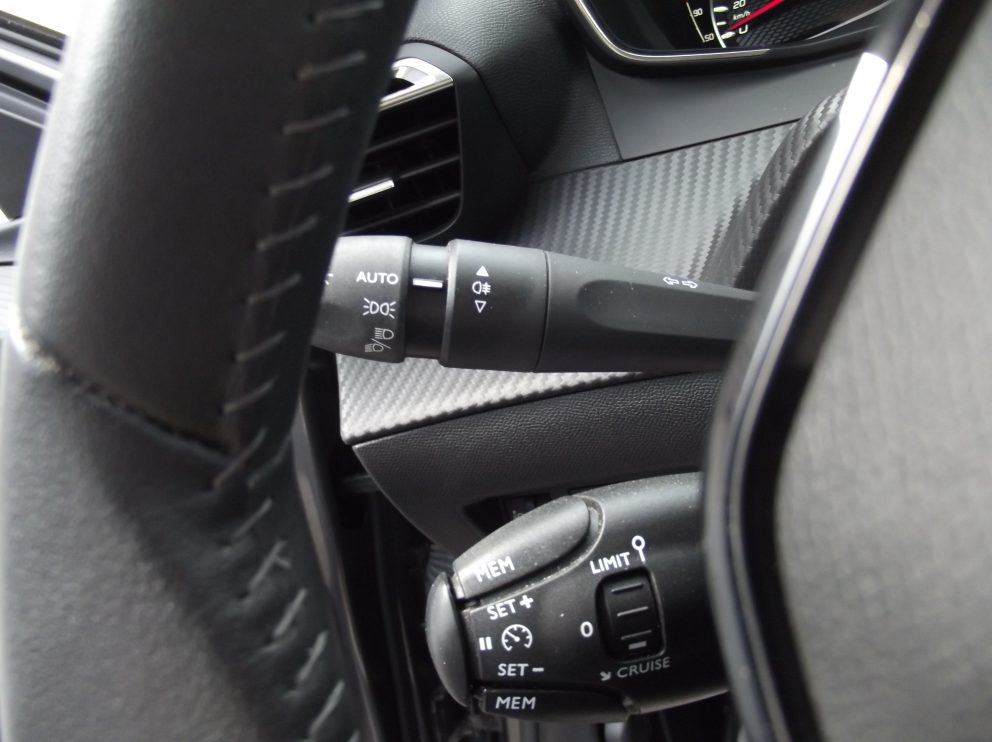 Peugeot 208 BHDI 100 CV ACTIVE PACK BVM - photo 5