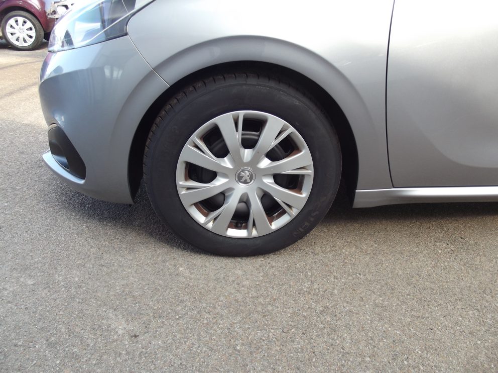 Peugeot 208 BHDI 100 CV ACTIVE BUSINESS BVM - photo 16