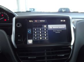 Peugeot 208 VTI 82 CV STYLE BVM - photo 6