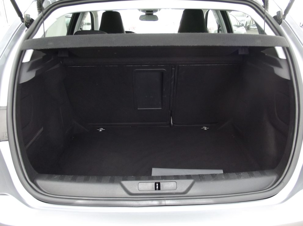 Peugeot 308 BHDI 130 CV ALLURE BVM - photo 15