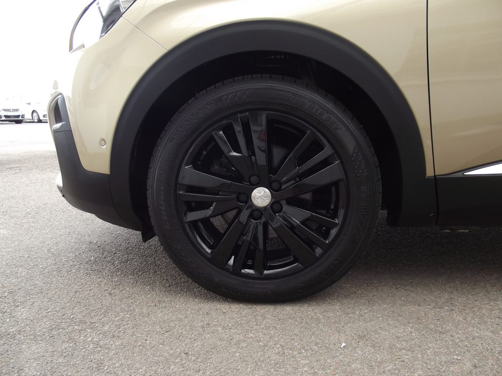Peugeot 3008 B-HDI 130 CV ALLURE BVM - photo 13
