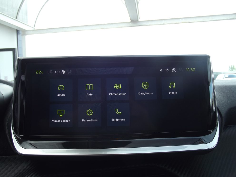 Peugeot 208 HYBRID 110 E DCS6 ALLURE BVA - photo 8