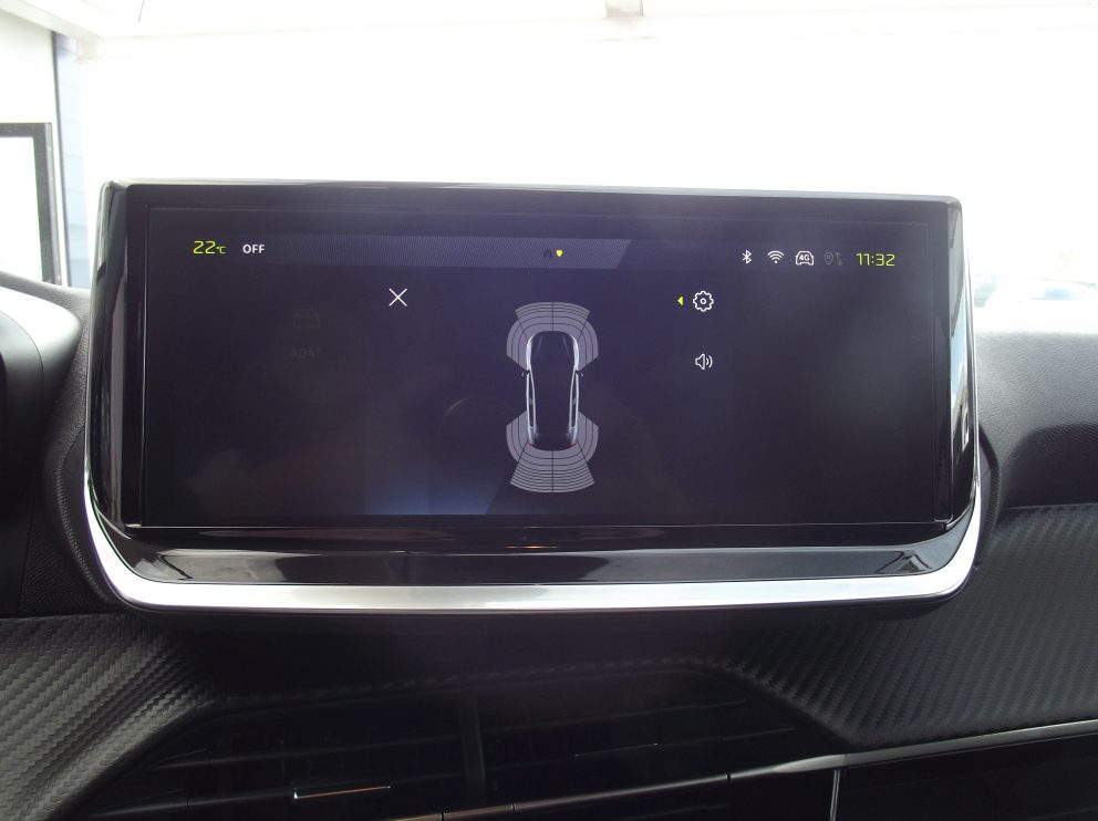 Peugeot 208 HYBRID 110 E DCS6 ALLURE BVA - photo 10