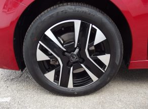 Peugeot 208 HYBRID 110 E DCS6 ALLURE BVA - photo 14