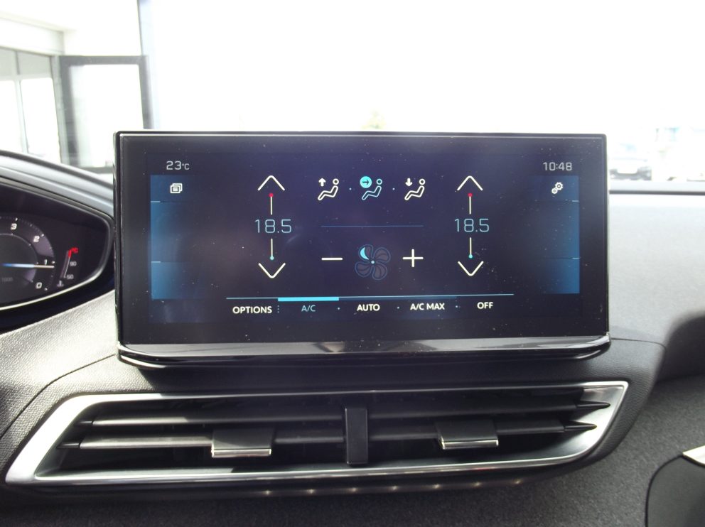 Peugeot 3008 BHDI 130 CV ALLURE PACK BVA - photo 4