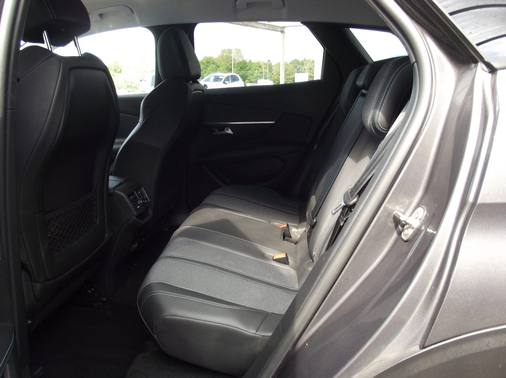 Peugeot 3008 BHDI 130 CV ALLURE PACK BVA - photo 11