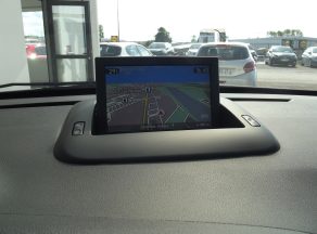 Peugeot 3008 120 CV BHDI ALLURE BVM - photo 5
