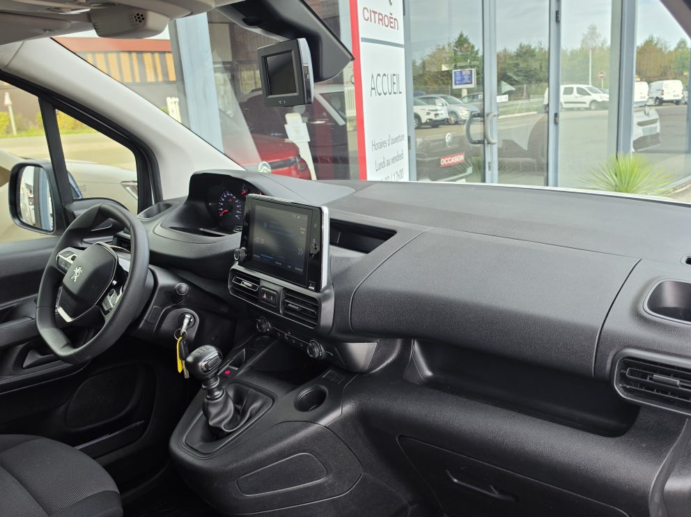 Peugeot PARTNER VAN B-HDI 100 CV ASPHALT - photo 7