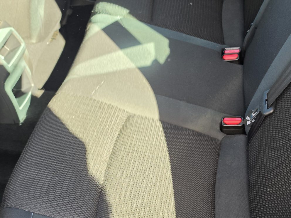 Citroën C4 B-HDI 100 CV MILLENUIM - photo 9