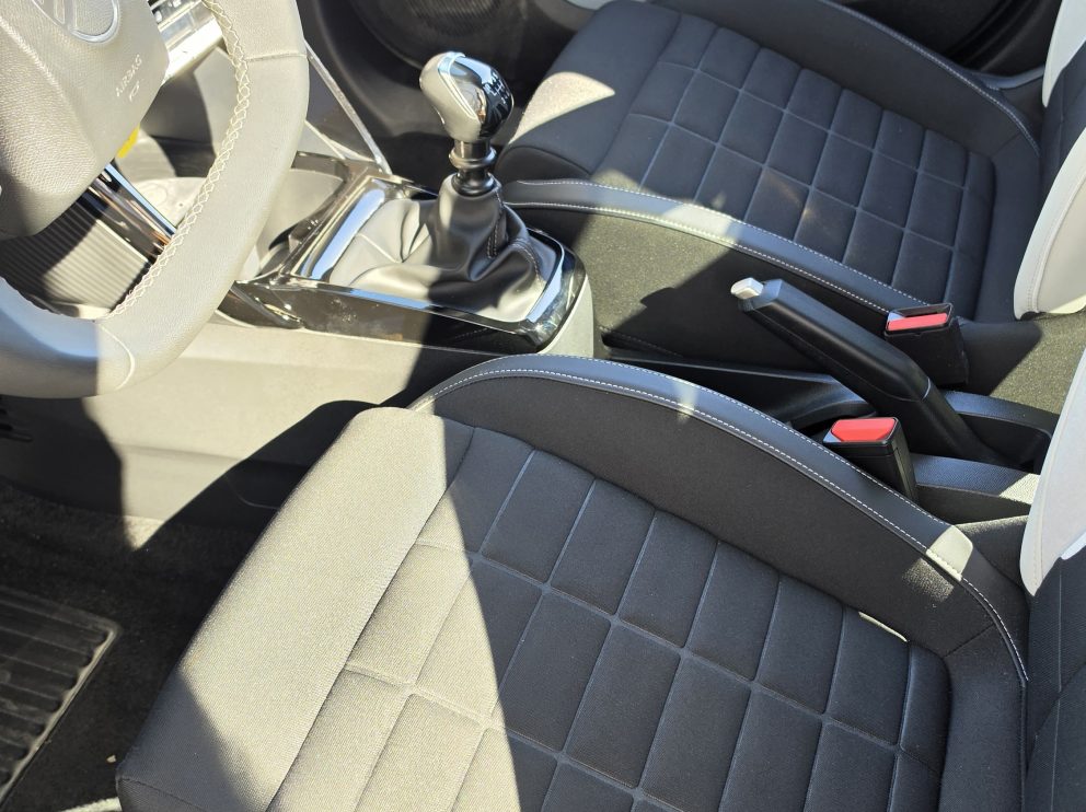 Citroën c3 1.2 TURBO 100 CV MAX - photo 6