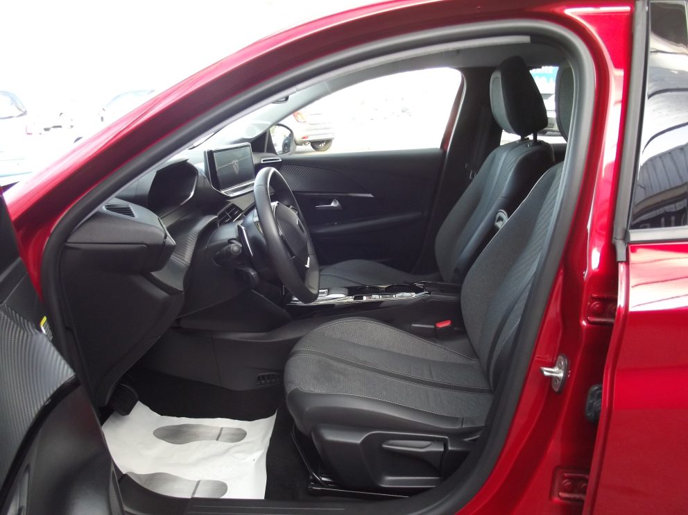 Peugeot 208 HYBRID 100 E DCS6 ALLURE BVA - photo 4
