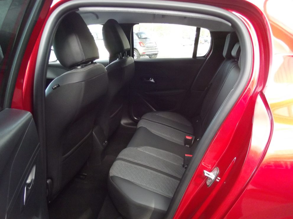 Peugeot 208 HYBRID 100 E DCS6 ALLURE BVA - photo 12