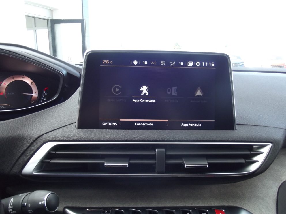 Peugeot 3008 BHDI 180 CV GT BVA - photo 9