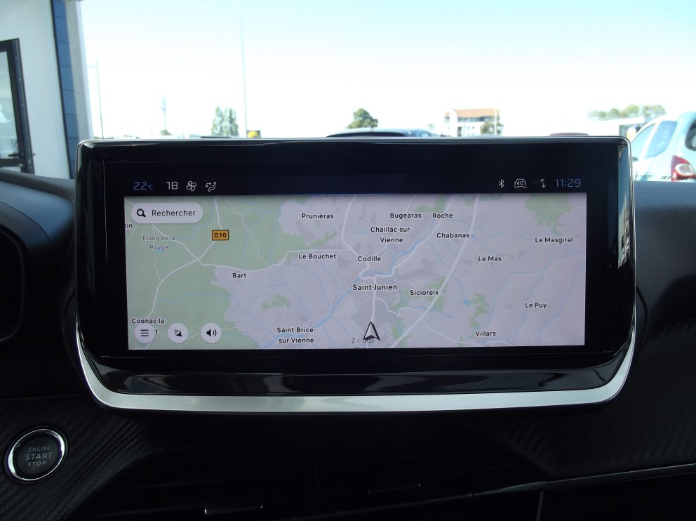 Peugeot 208 PURETECH 100 CV ALLURE BVM - photo 8