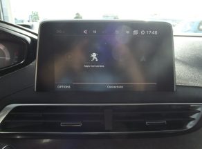 Peugeot 3008 BHDI 180 CV GT LINE BVA - photo 7