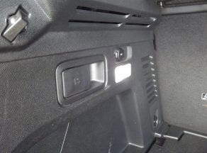 Peugeot 3008 BHDI 180 CV GT LINE BVA - photo 13