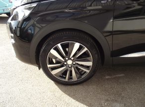 Peugeot 3008 BHDI 180 CV GT LINE BVA - photo 14
