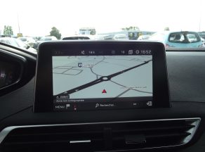 Peugeot 3008 BHDI 180 CV GT BVA - photo 6