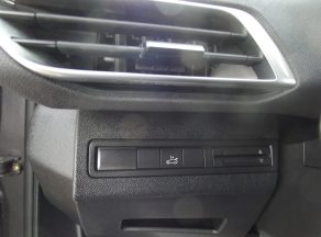 Peugeot 3008 BHDI 180 CV GT BVA - photo 10