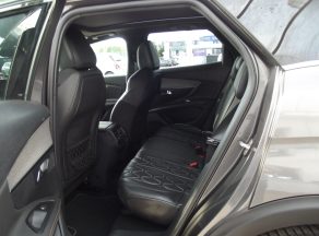 Peugeot 3008 BHDI 180 CV GT BVA - photo 12