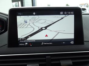 Peugeot 3008 BLUEHDI 120 CV ALLURE BVA - photo 6