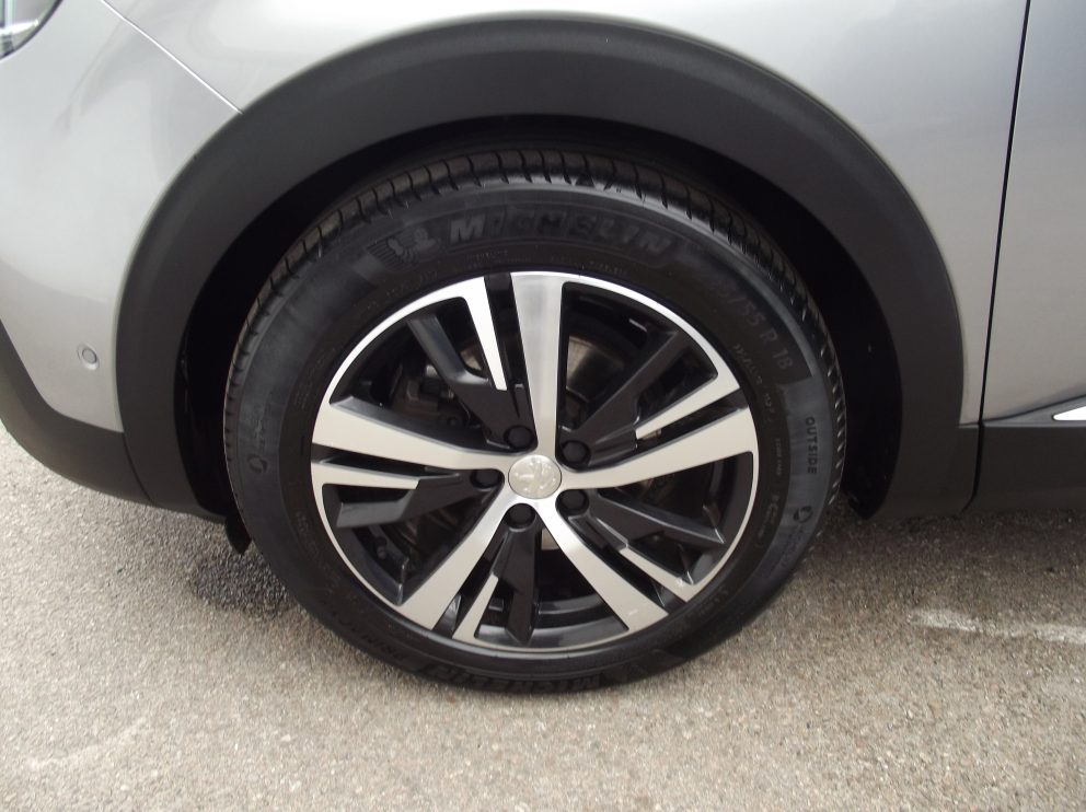 Peugeot 3008 BLUEHDI 120 CV ALLURE BVA - photo 15
