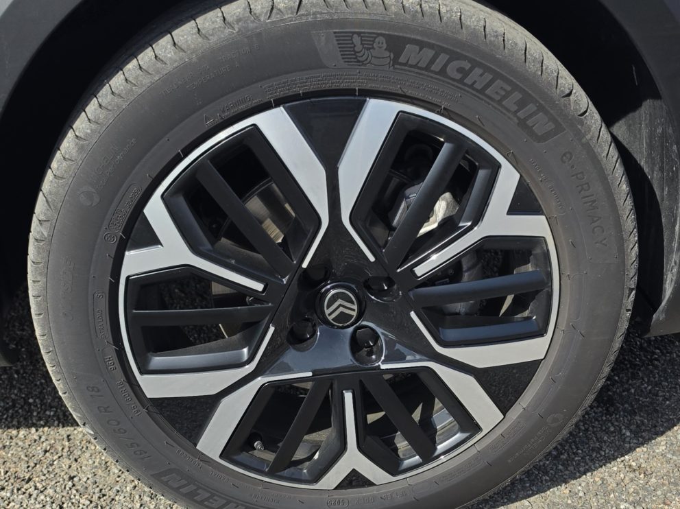 Citroën C4 HYBRIDE 145 CV E-DCS6 MAX - photo 10