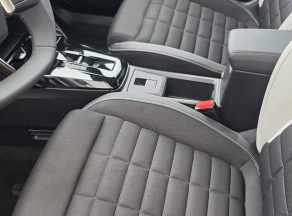 Citroën C3 AIRCROSS HYBRIDE 145 CV E-DCS6 MAX - photo 6