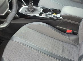Peugeot 2008 B-HDI 110 CV ALLURE - photo 6