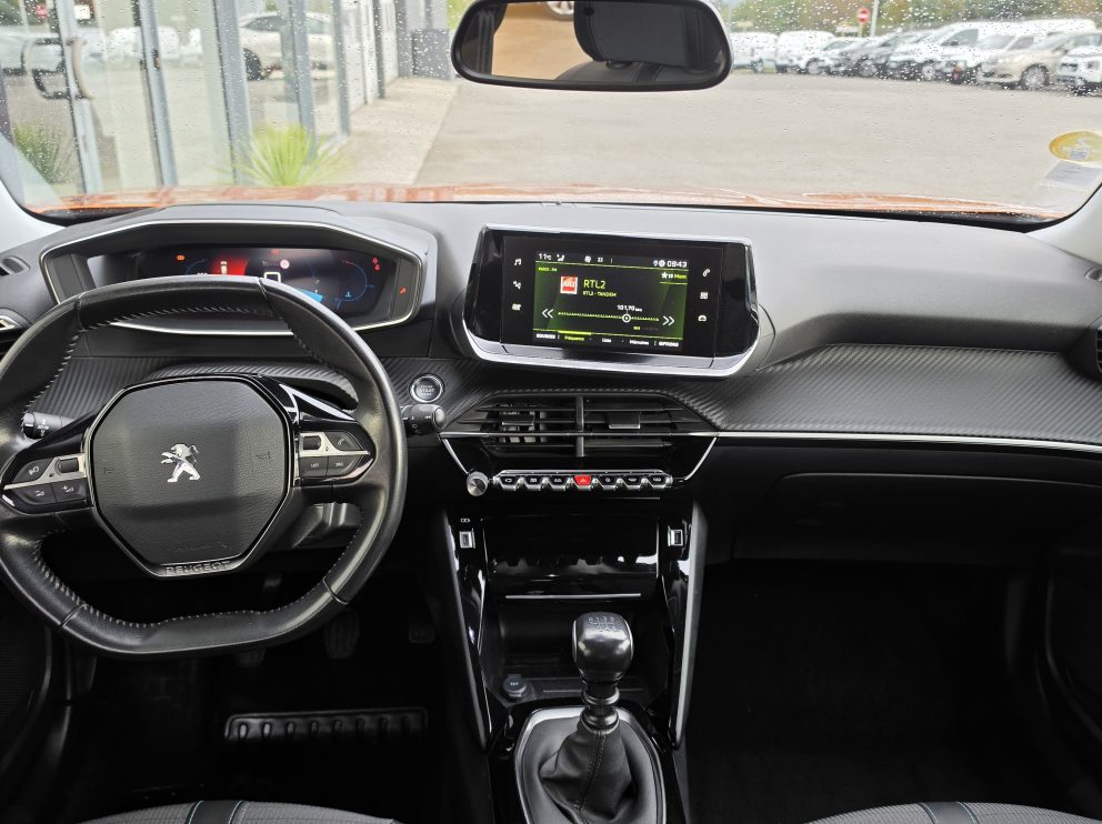 Peugeot 2008 B-HDI 110 CV ALLURE - photo 7