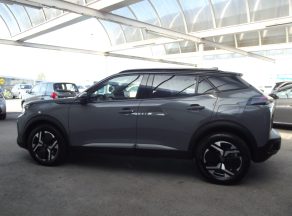 Peugeot 2008 HYBRID 145 E DCS6 gt BVA - photo 2