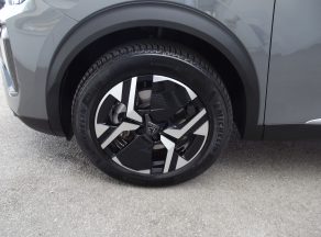 Peugeot 2008 HYBRID 145 E DCS6 gt BVA - photo 15