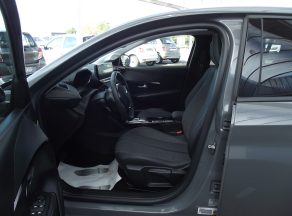Peugeot 208 HYBRID 110 E DCS6 ALLURE BVA - photo 4