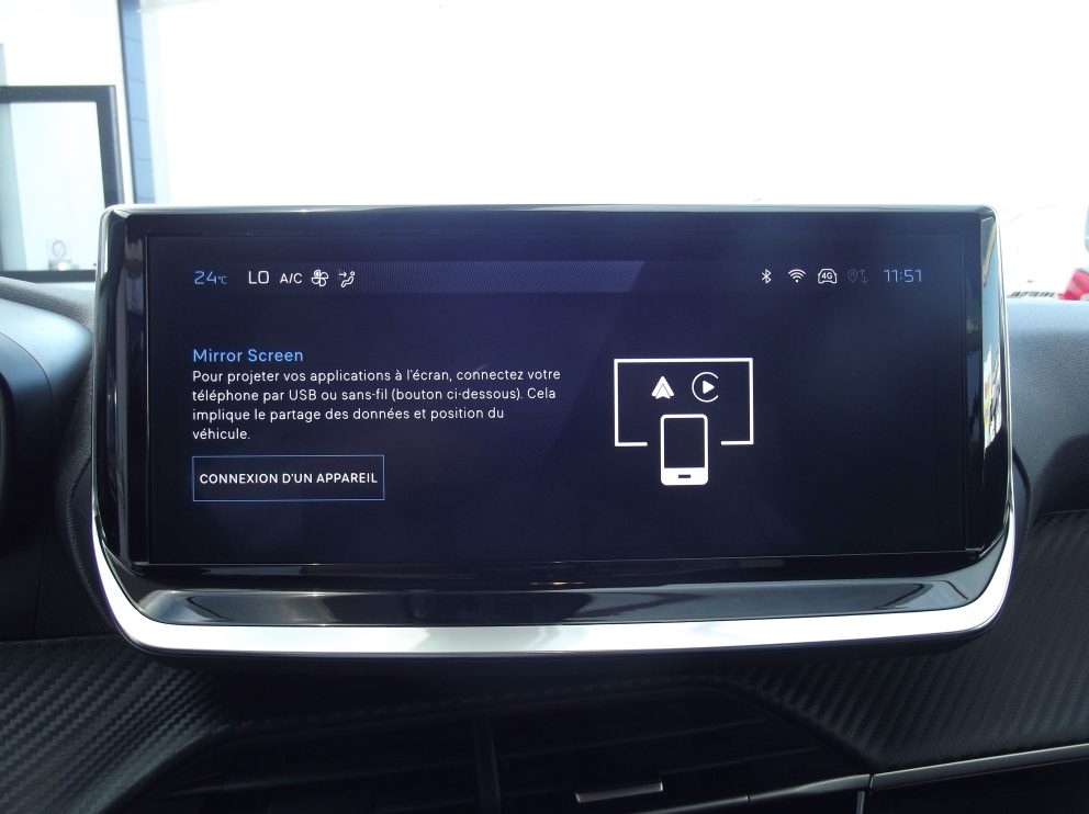 Peugeot 208 HYBRID 110 E DCS6 ALLURE BVA - photo 6