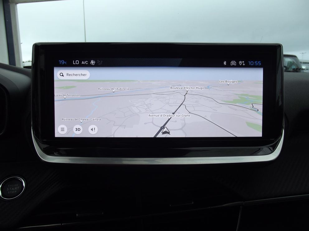 Peugeot 2008 HYBRID 136 E DCS6 ALLURE BVA - photo 6