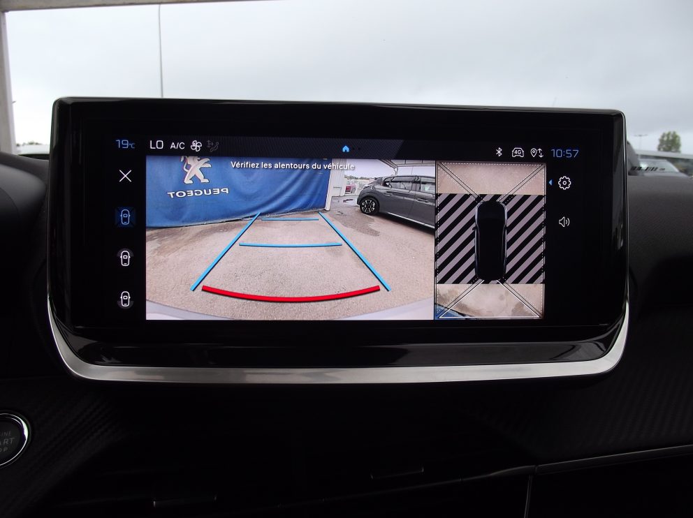 Peugeot 2008 HYBRID 136 E DCS6 ALLURE BVA - photo 9