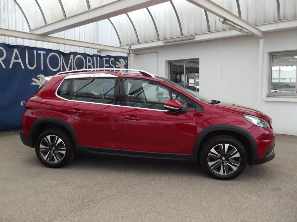 Peugeot 2008 BLUEHDI 100 CV ALLURE BVM - photo 3
