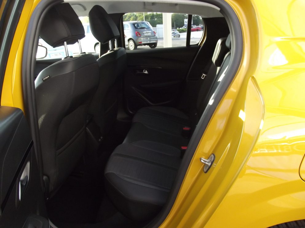 Peugeot 208 BLUEHDI 100 CV ALLURE BVM - photo 9