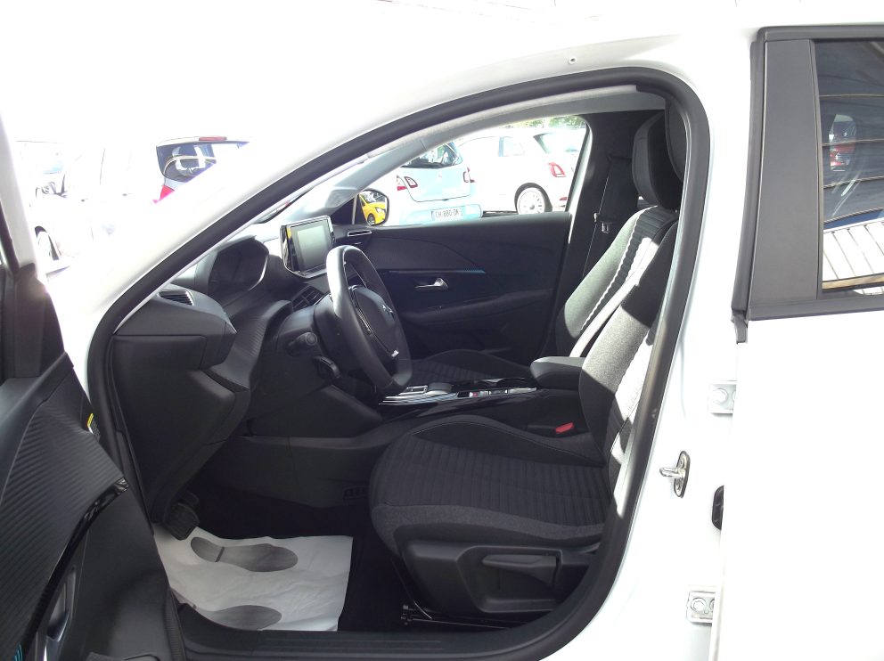 Peugeot 208 ELECTRIQUE 136 CV STYLE BVA - photo 4
