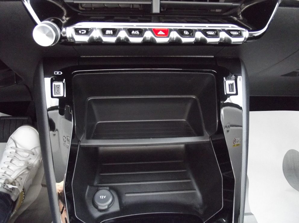 Peugeot 208 ELECTRIQUE 136 CV STYLE BVA - photo 9