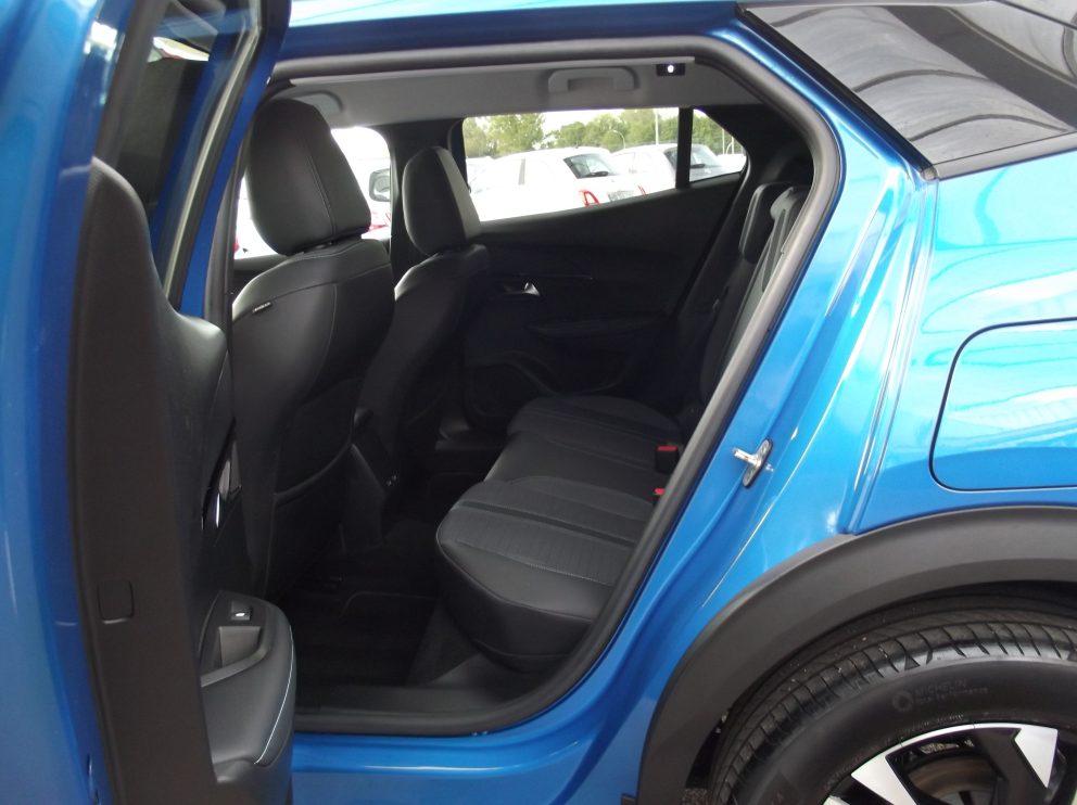Peugeot 2008 PURETECH 100 CV ALLURE PACK BVM - photo 12